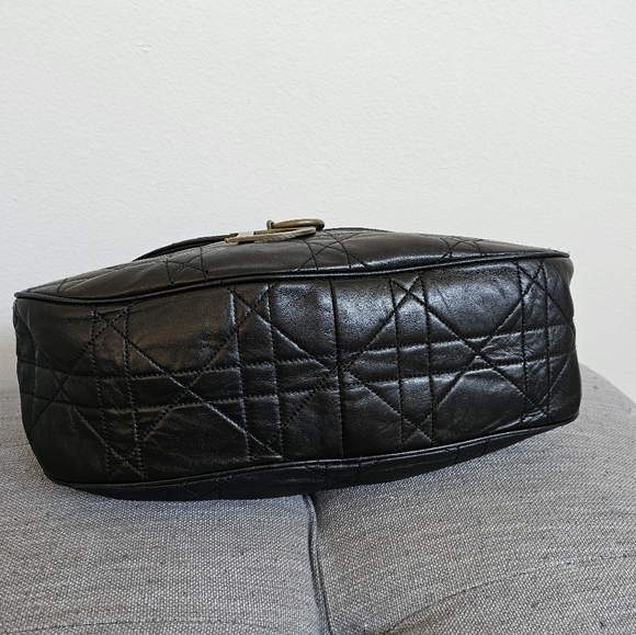 Dior sheepskin shoulder bag - Picture 8 of 16